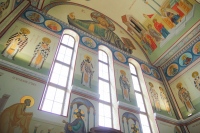 Завершилась роспись стен алтаря Спасо-Преображенского кафедрального собора